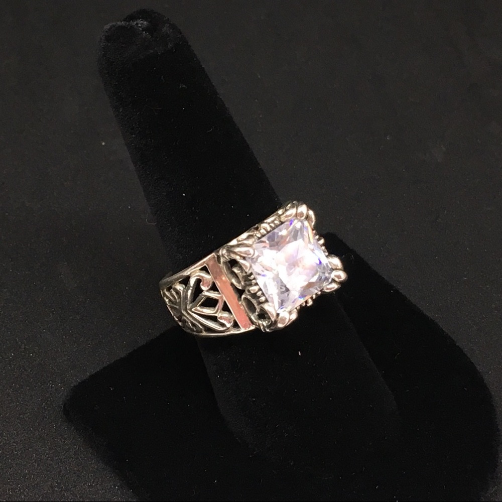 Silpada Uptown Ring- 8